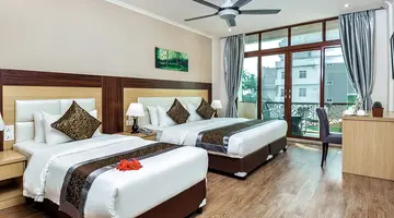 Triton Beach Hotel & Spa