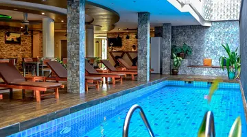 Triton Beach Hotel & Spa
