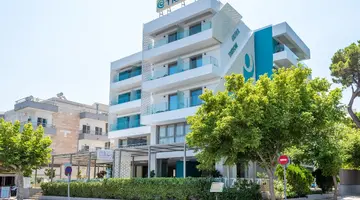TRITON BOUTIQUE HOTEL