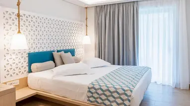 Triton Hotel