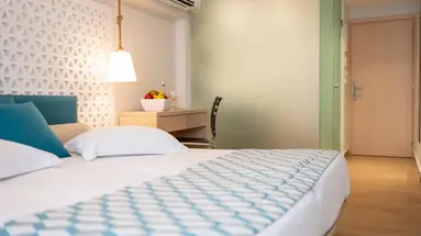 Triton Hotel