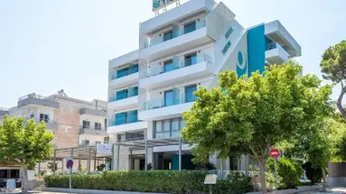 Triton Hotel