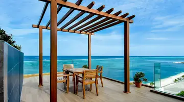 Triton Prestige Seaview & Spa