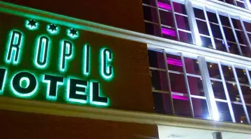 Tropic Relax