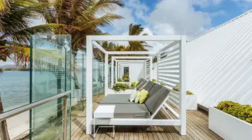 Tropical Attitude Hotel