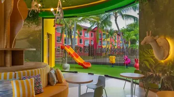 TROPICAL DELUXE PRINCESS (ex. TROPICAL PRINCESS)