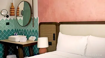 Tropical Deluxe Princess