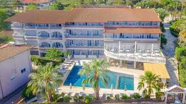 Tropical Hotel