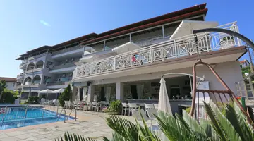 TROPICAL HOTEL