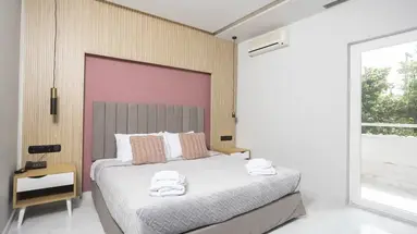 Tropical Hotel