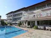 Tropical Hotel