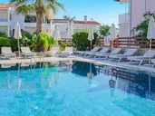 Tropical Hotel