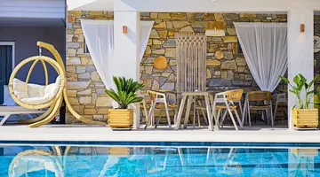 Tropical Hotel