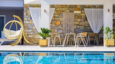 Tropical Hotel