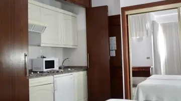 Tropical Hotel