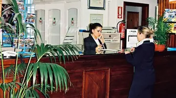 Tropical Hotel
