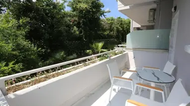TROPICAL HOTEL