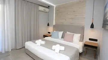 Tropical Hotel