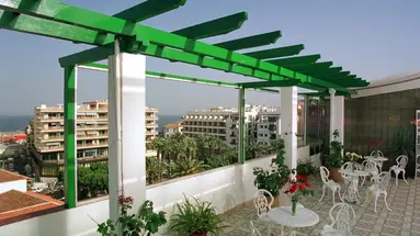 Tropical Hotel
