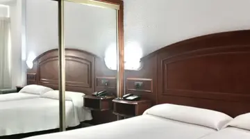 Tropical Hotel
