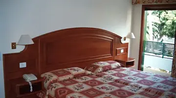 Tropical Hotel