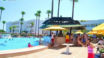 Tropicana Club & SPA