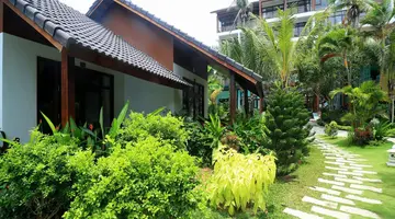 TROPICANA RESORT