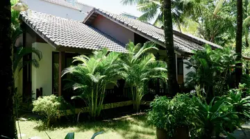 TROPICANA RESORT
