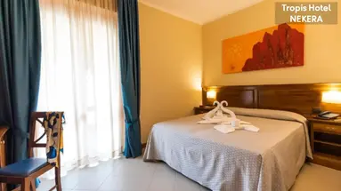 TROPIS HOTEL