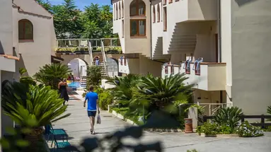 TROPIS HOTEL