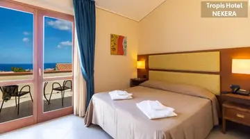TROPIS HOTEL