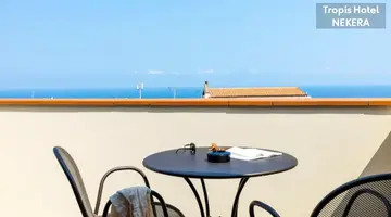 TROPIS HOTEL