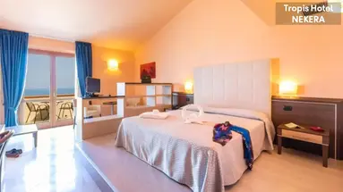 TROPIS HOTEL