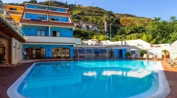TROPIS HOTEL