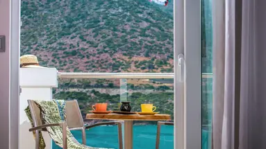TROULIS APART HOTEL