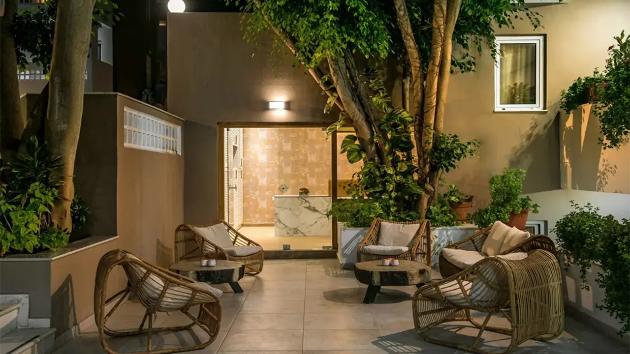 Troulis Apart Hotel