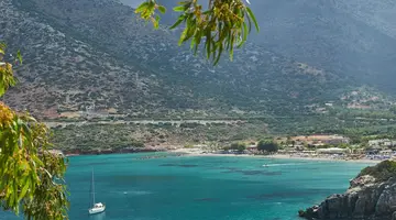 TROULIS APART HOTEL