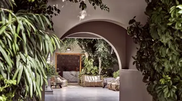TROULIS APART HOTEL