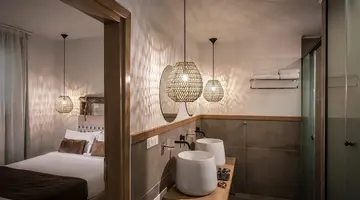 TROULIS APART HOTEL