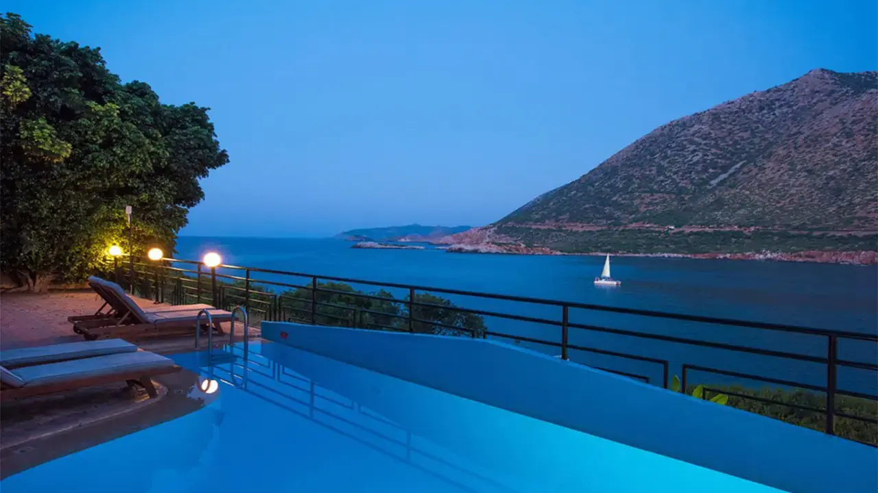 Troulis Apart Hotel