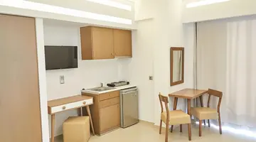 TROULIS APART HOTEL