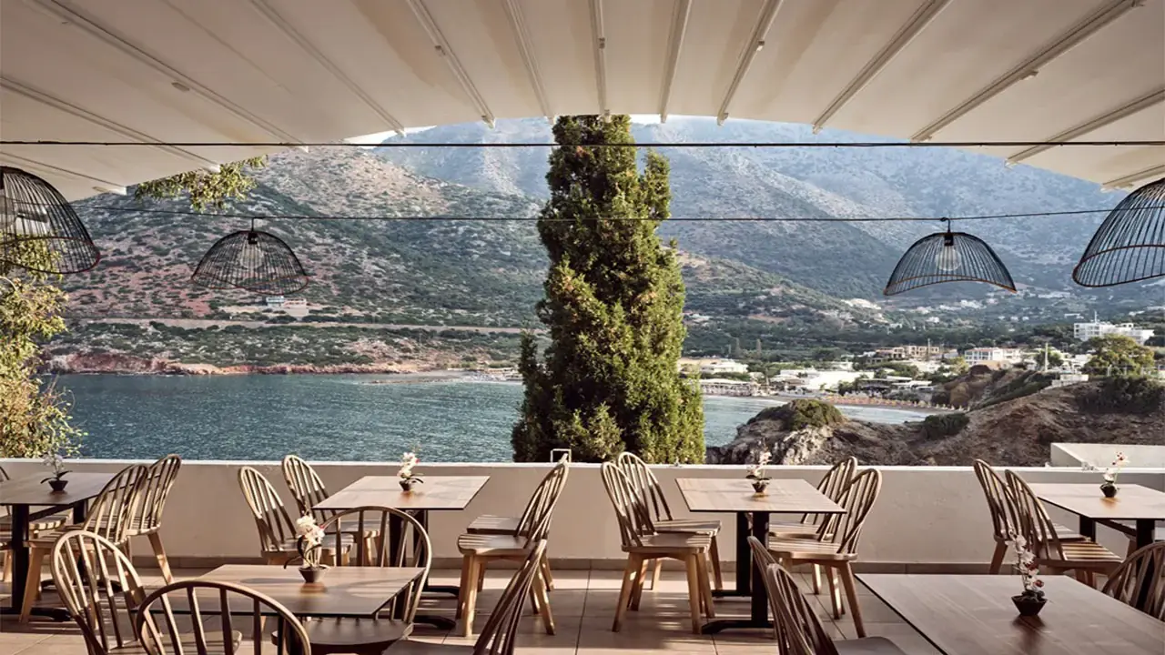 Troulis Apart Hotel