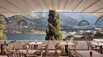 Troulis Apart Hotel