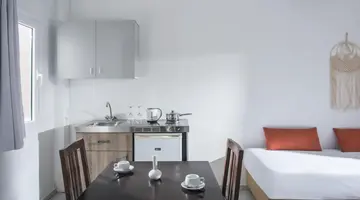 TROULIS APARTMENTS