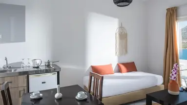 TROULIS APARTMENTS
