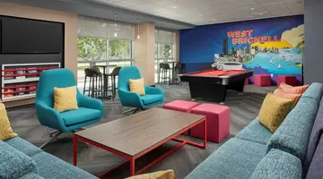 Tru by Hilton Miami West Brickell