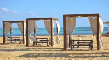 TRUE BEACH RESORT