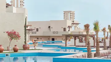 TRUE BEACH RESORT