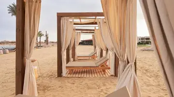 TRUE BEACH RESORT