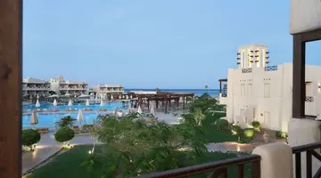 True Beach Resort